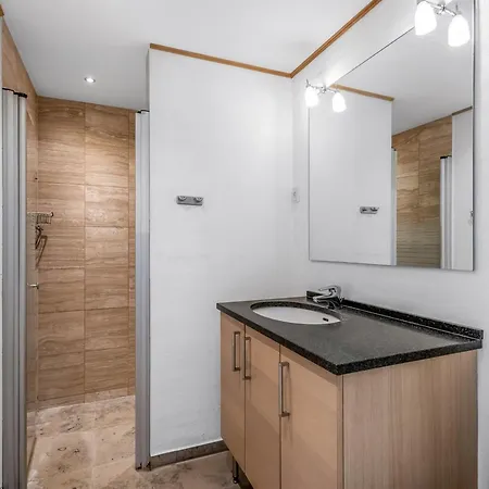 Talitha - 40m From The Sea By Interhome