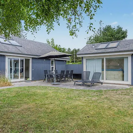 Talitha - 40m From The Sea By Interhome * Bøtø By